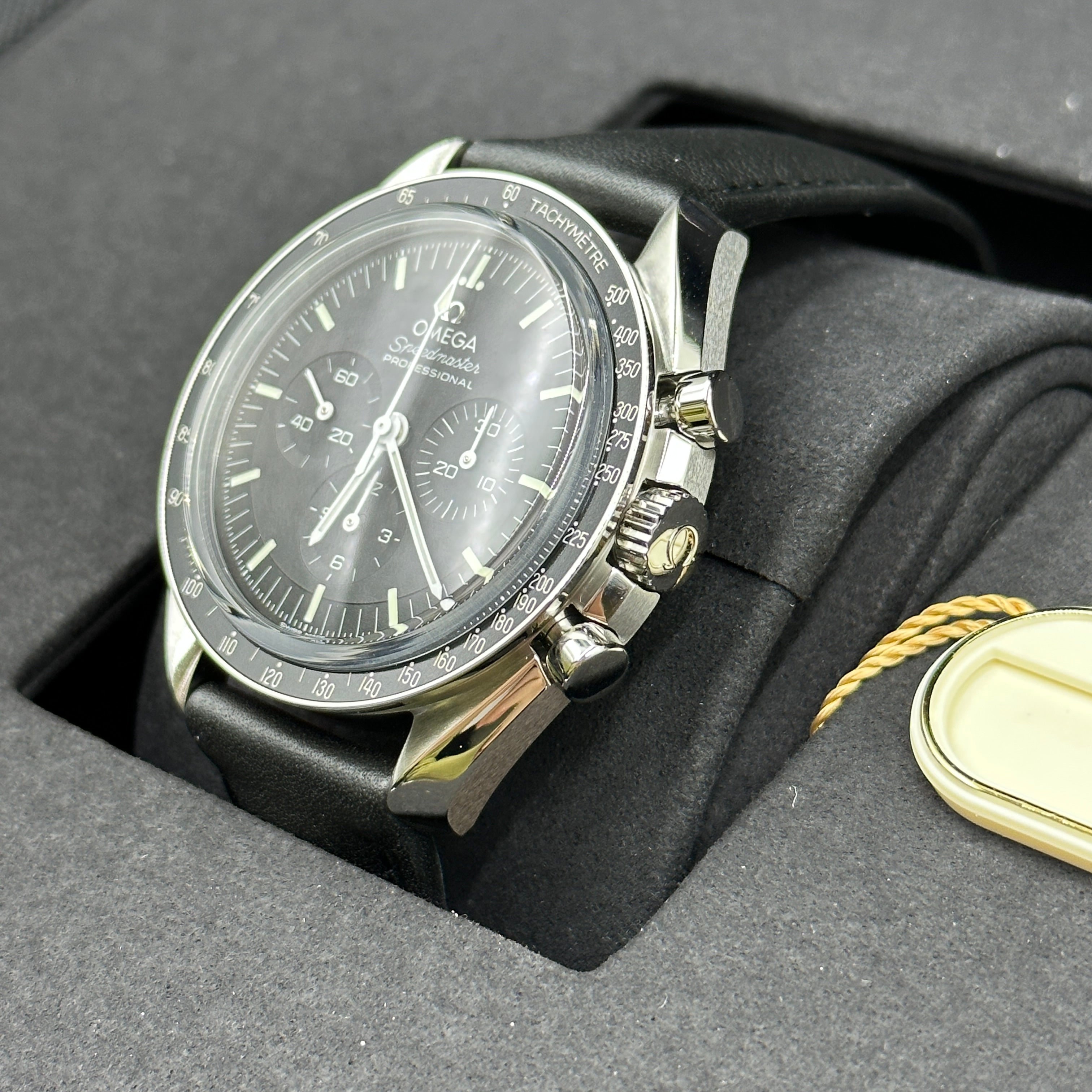 Omega Speedmaster Moonwatch Professional 42 mm 310.32.42.50.01.002 2025 KCK