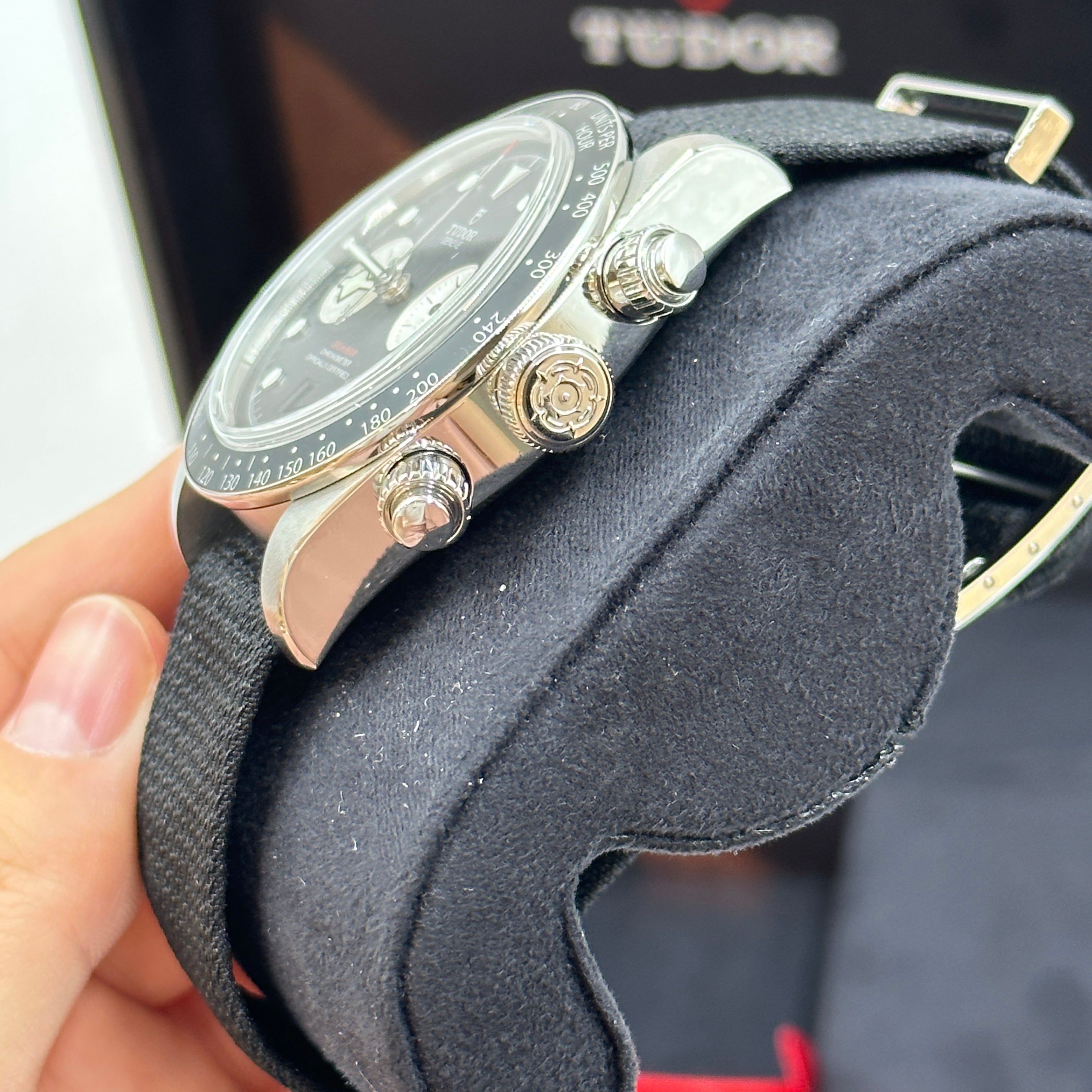 Tudor Black Bay Chrono 41 mm 79360N-0007 Schwarz gewebt 2023