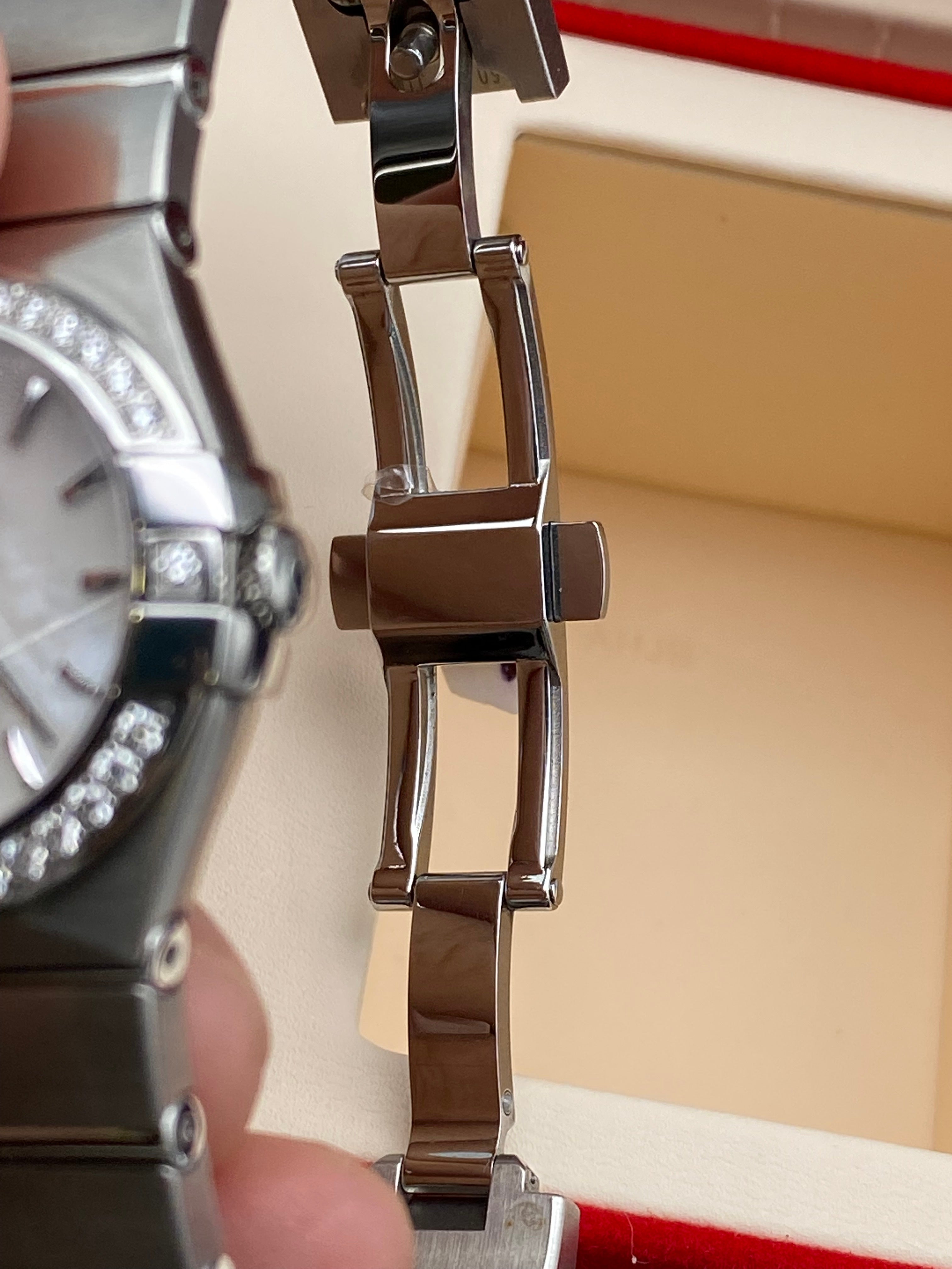 Omega Constellation 27mm 123.15.27.60.05.001 2025