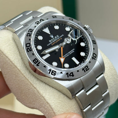Rolex Explorer II 42 mm 226570 Schwarz 2023