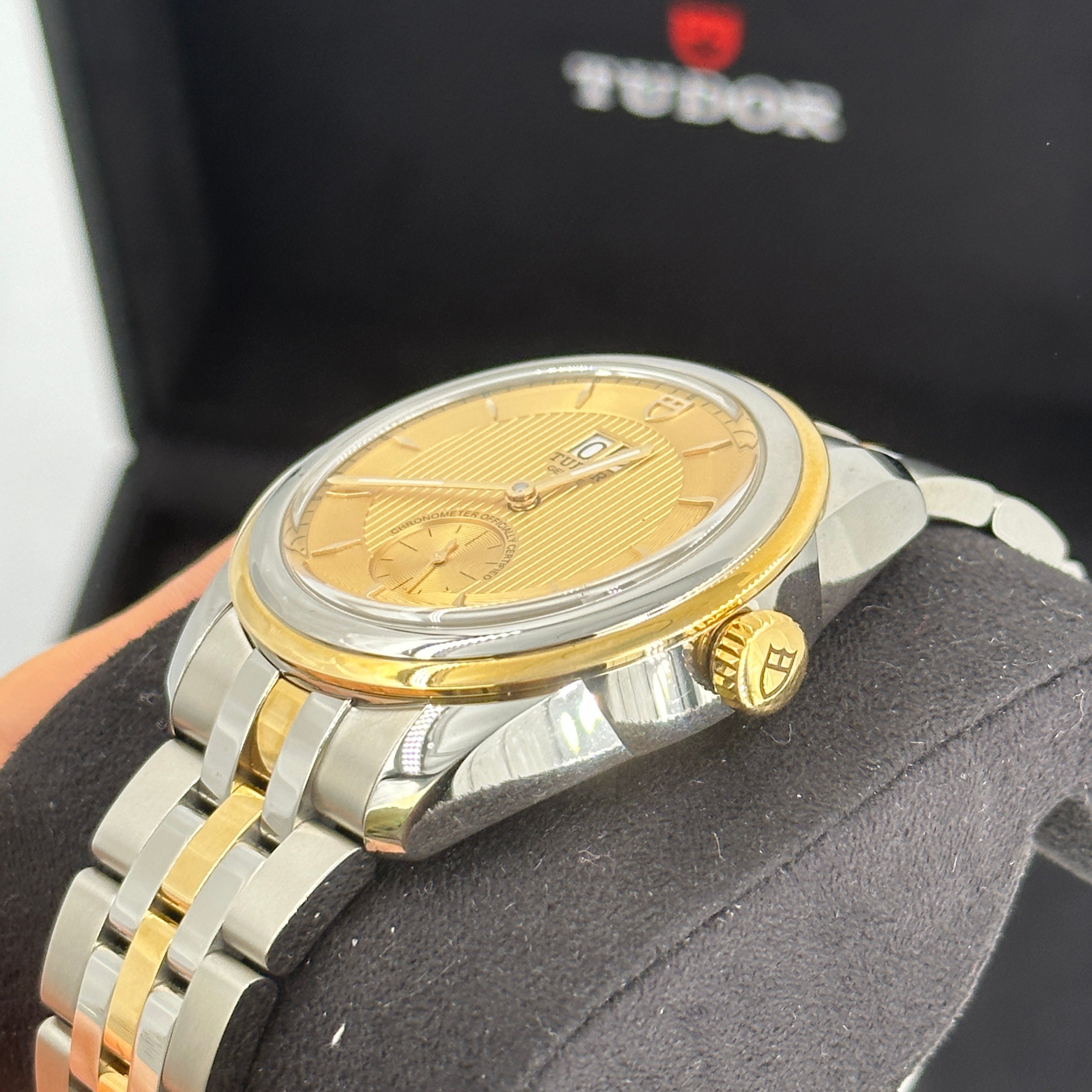 Tudor Glamour Double Date 42mm 57103-0003 Champ 2024