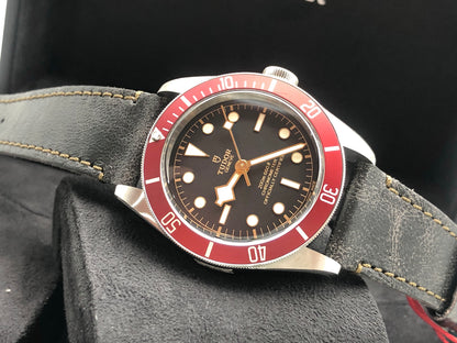 Tudor Black Bay 41 mm 79230R-0012 Roter Stahl 2025 KCP