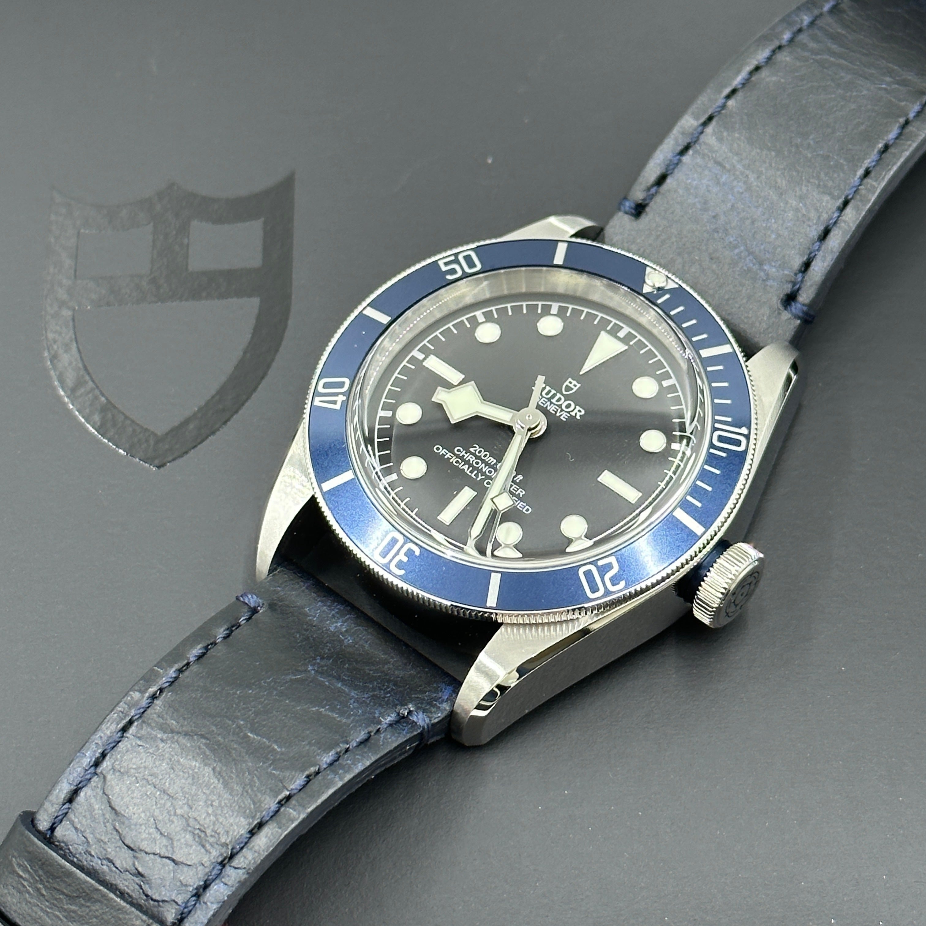 Tudor Black Bay 41 mm 79230B-0007 Blaues Leder 2024