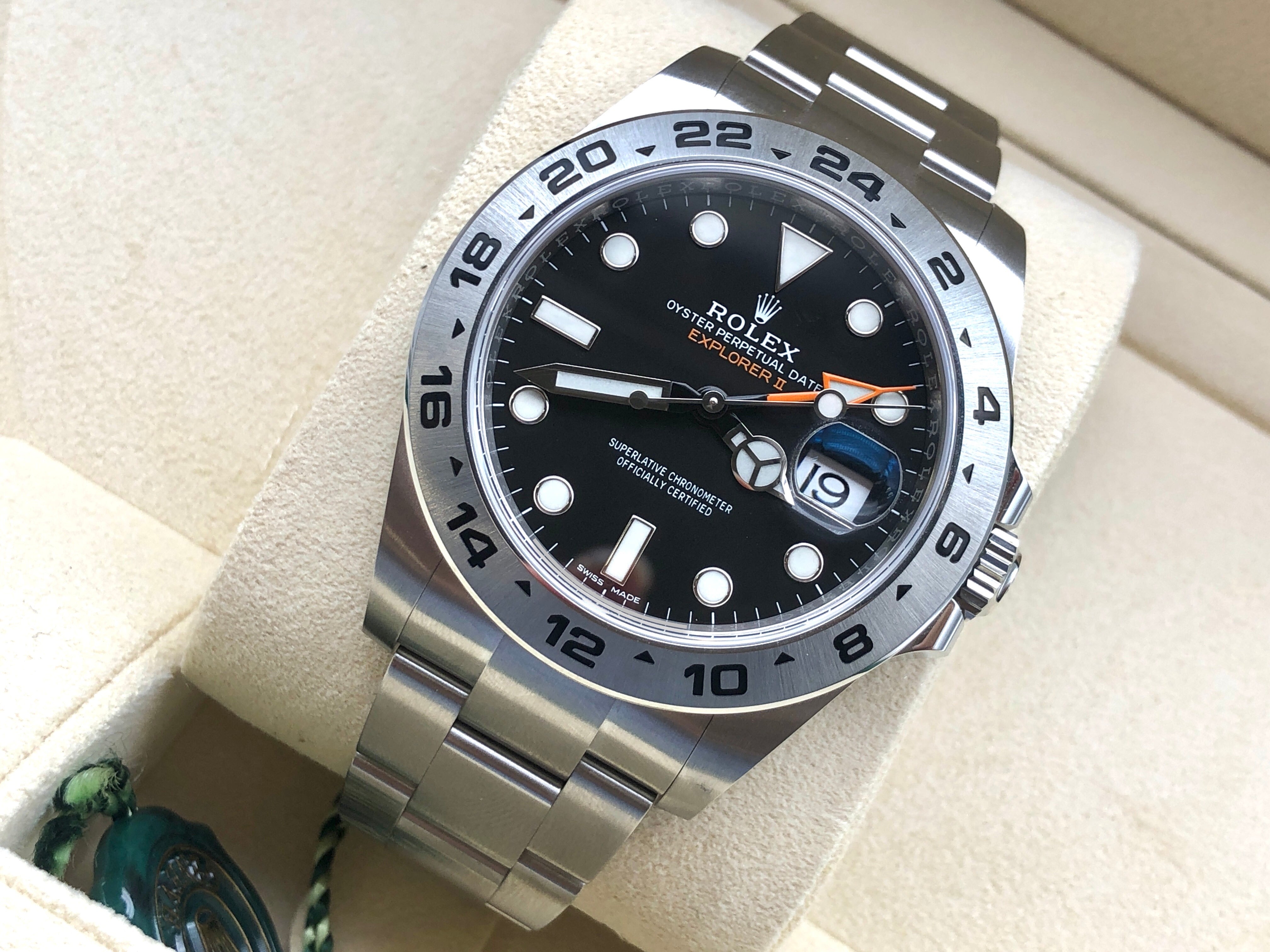 Rolex Explorer II 42 mm 216570 Schwarz 2020