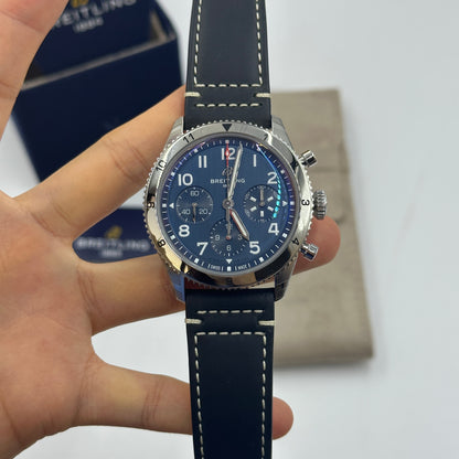 Breitling Classic AVI 42 mm Chronograph 42 Tribut an Vought F4U Corsair A233801A1C1A1 2025