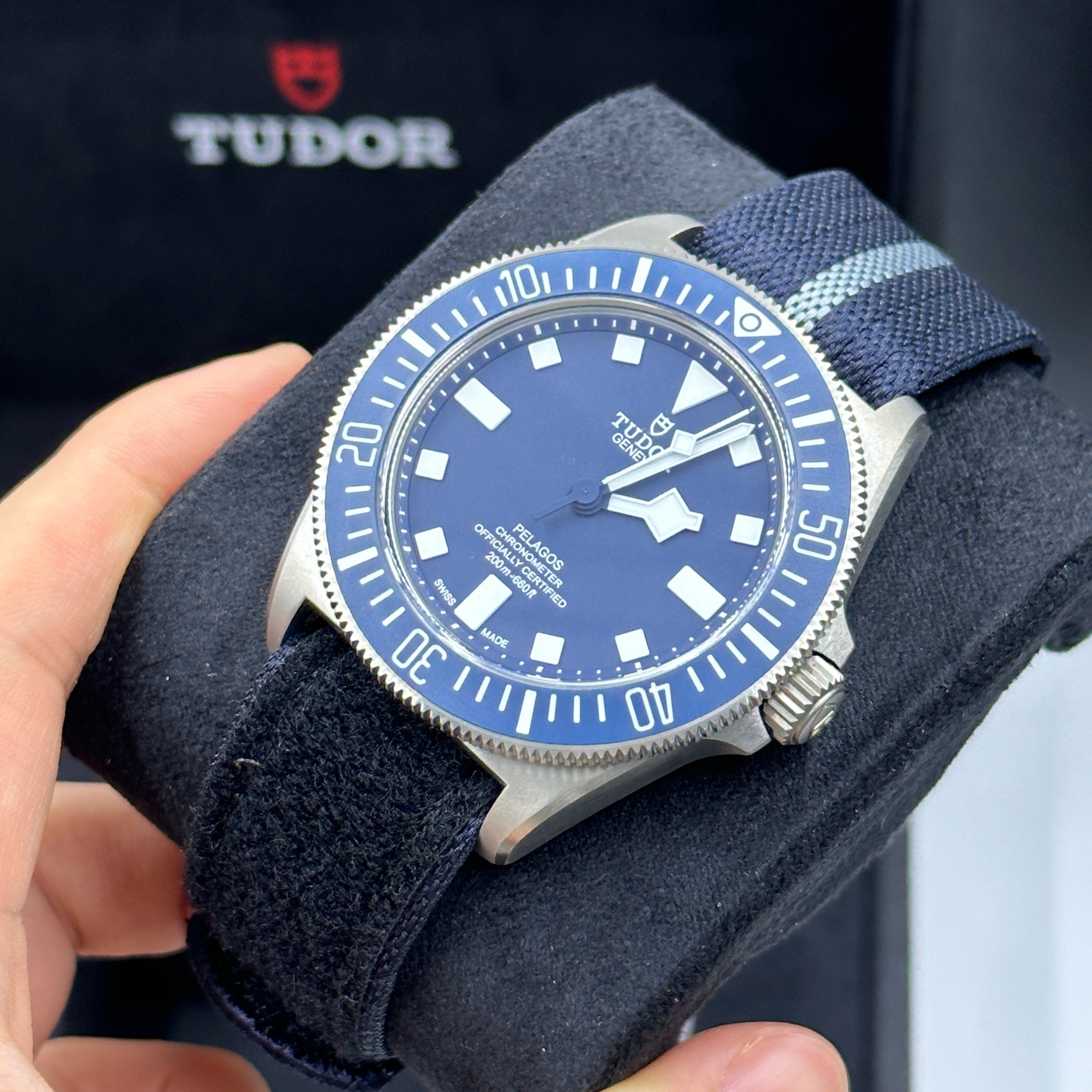 Tudor Pelagos FXD 42 mm 25707B/23-0001 Blauer Stoff 2024