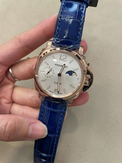 Panerai Luminor Due Luna Goldtech PAM01181