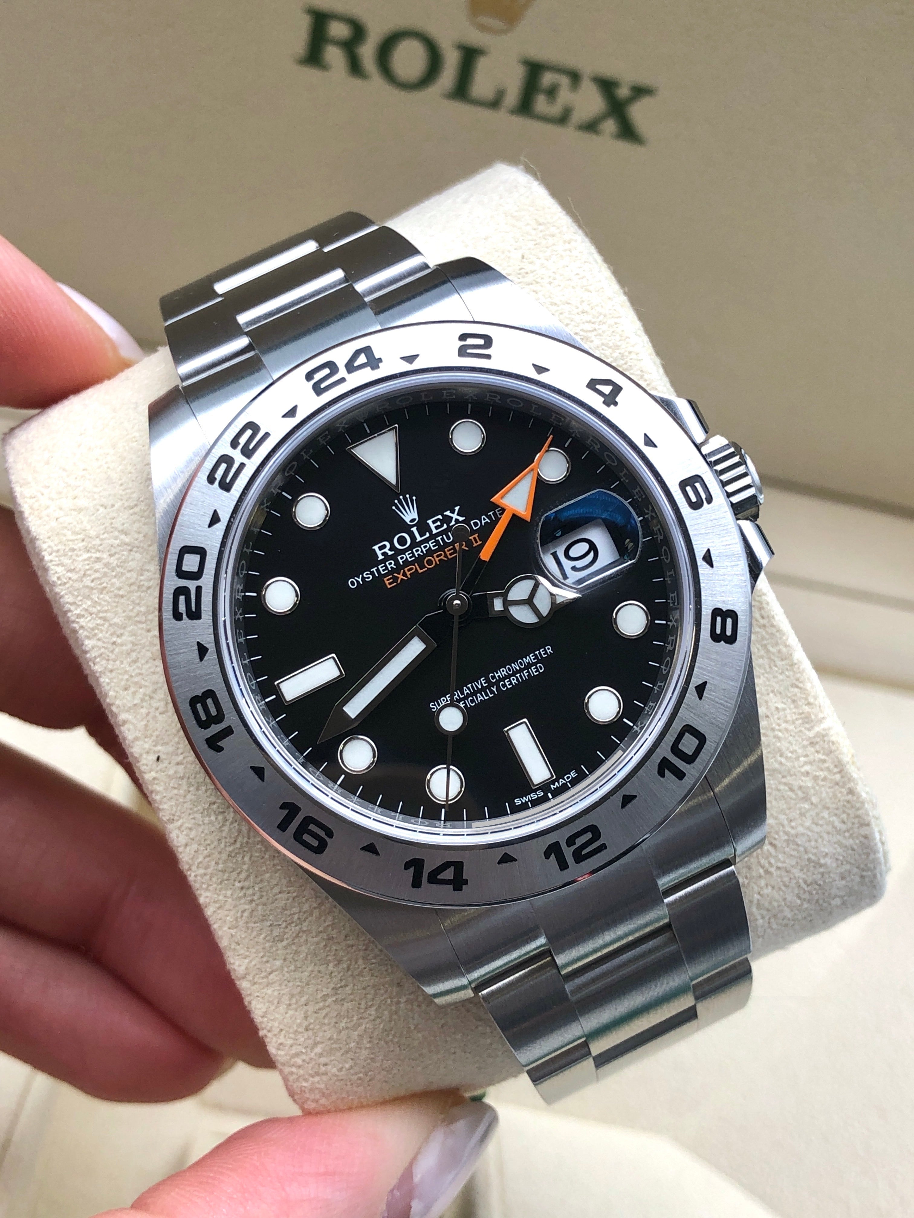 Rolex Explorer II 42 mm 216570 Schwarz 2020