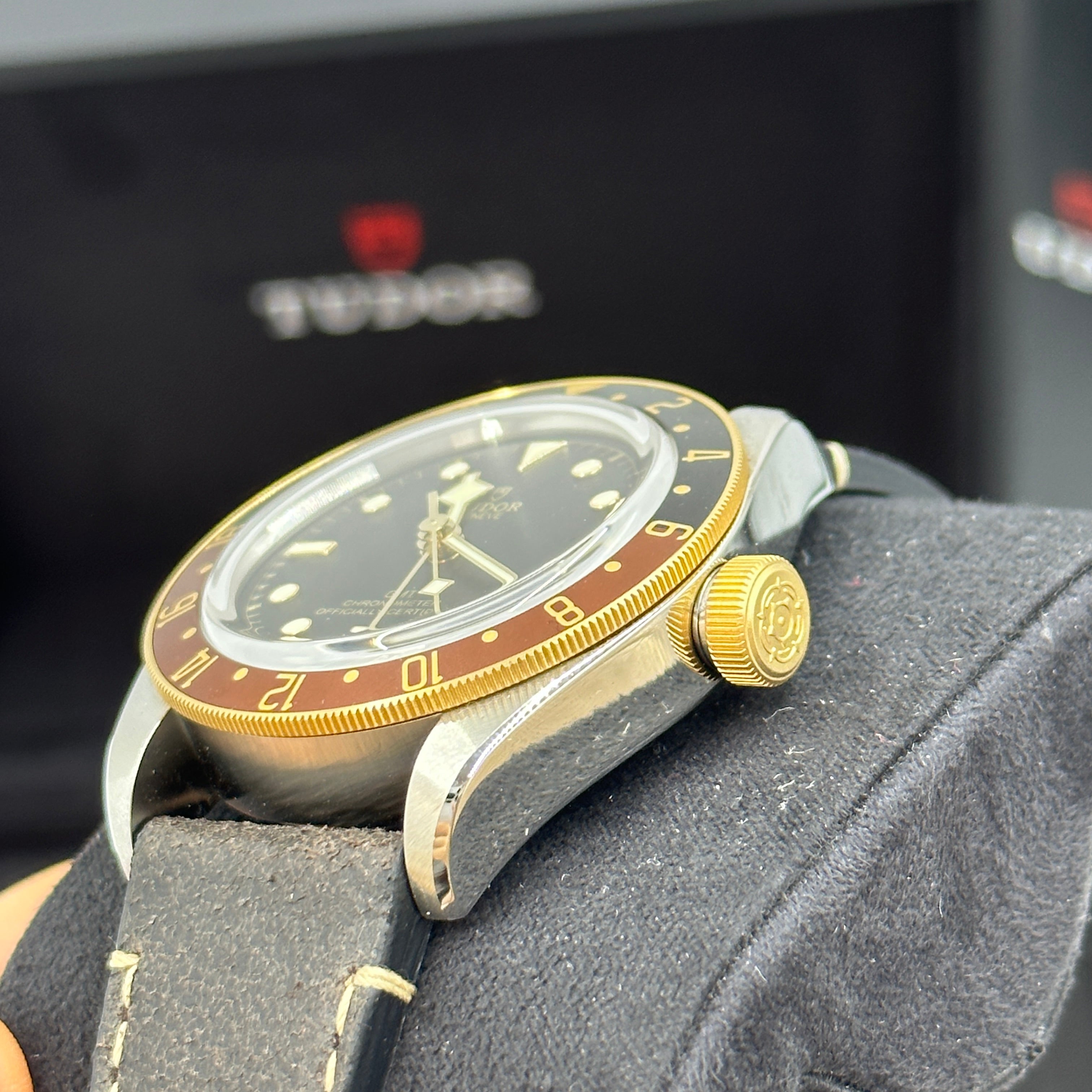 Tudor Black Bay GMT 41mm 79833Mn-0003 Lederarmband 2024