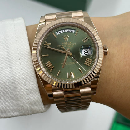 Rolex Day-Date 40 40 mm 228235 Grün Roman 2024