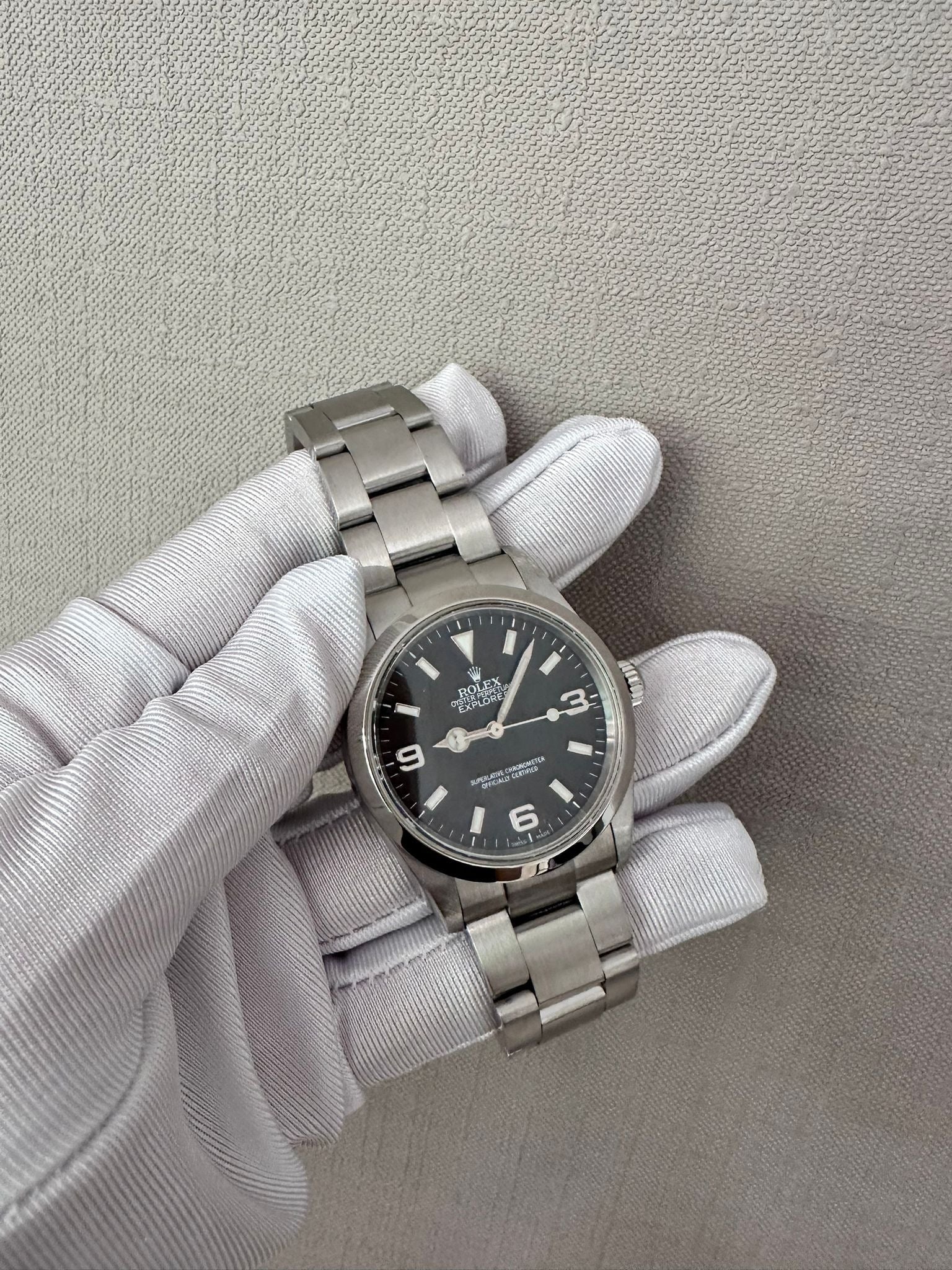 Rolex Explorer 114270 Schwarz