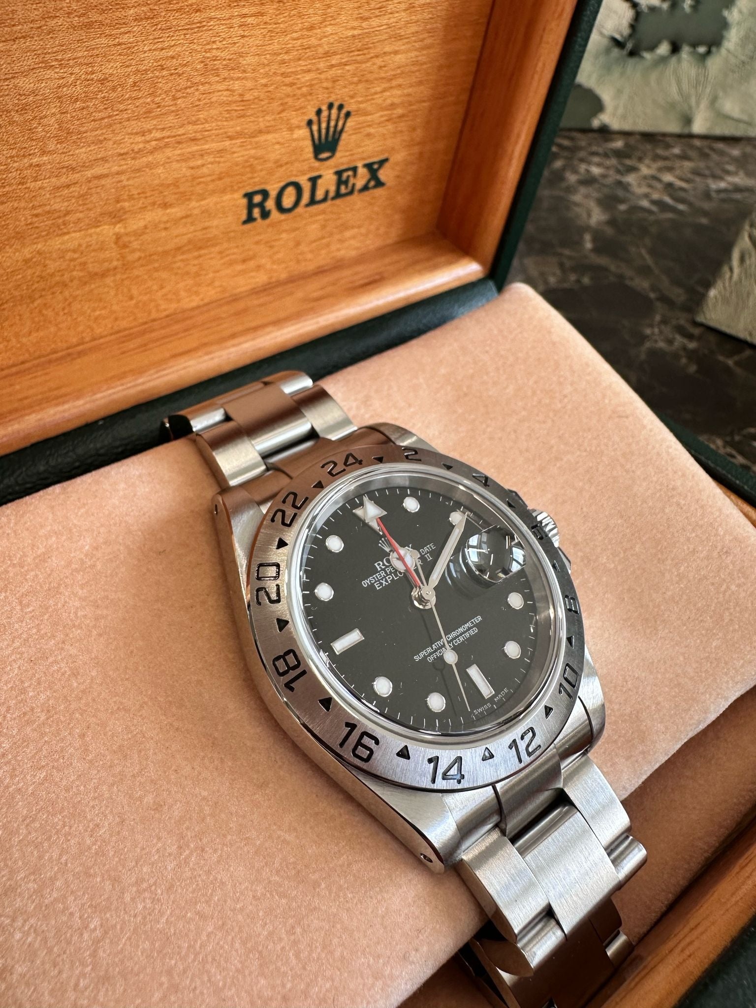 Rolex Explorer II 16570 Schwarz 2000