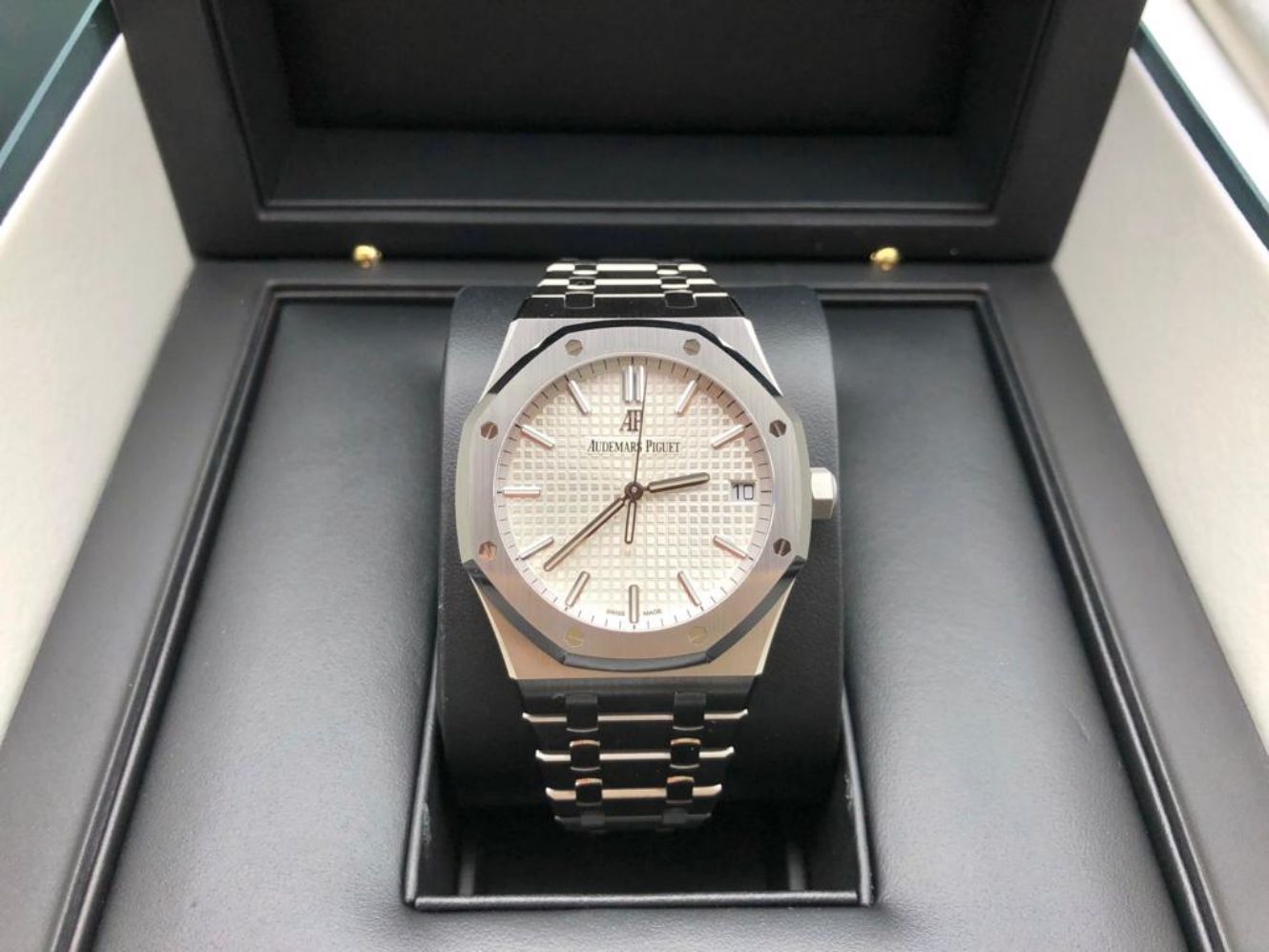 Audemars Piguet Royal Oak 41mm 15500St Weiß 2021