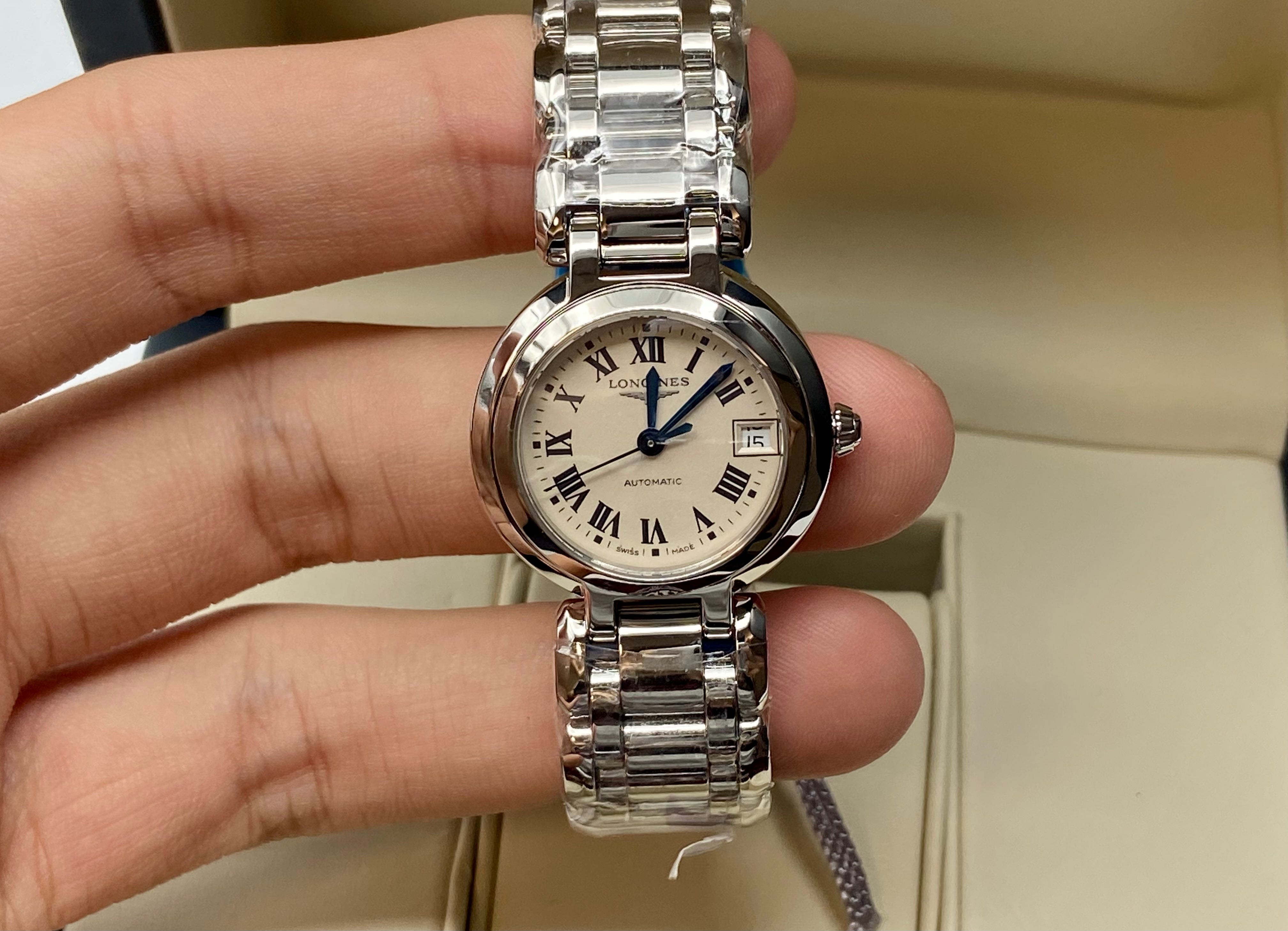 Longines PrimaLuna 26,5 mm L8.111.4.71.6