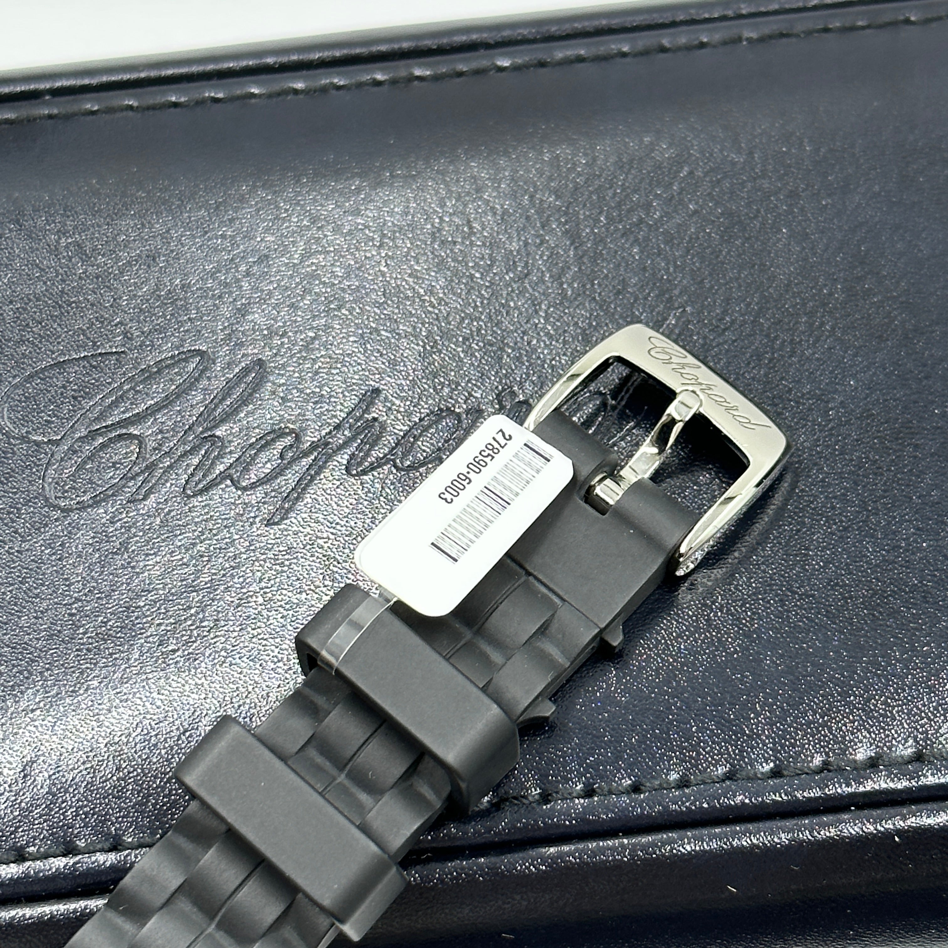 Chopard Happy Sport 30 mm 278590-6003 Weiß mit Diamantbesatz (Lünette aus Roségold) 2025