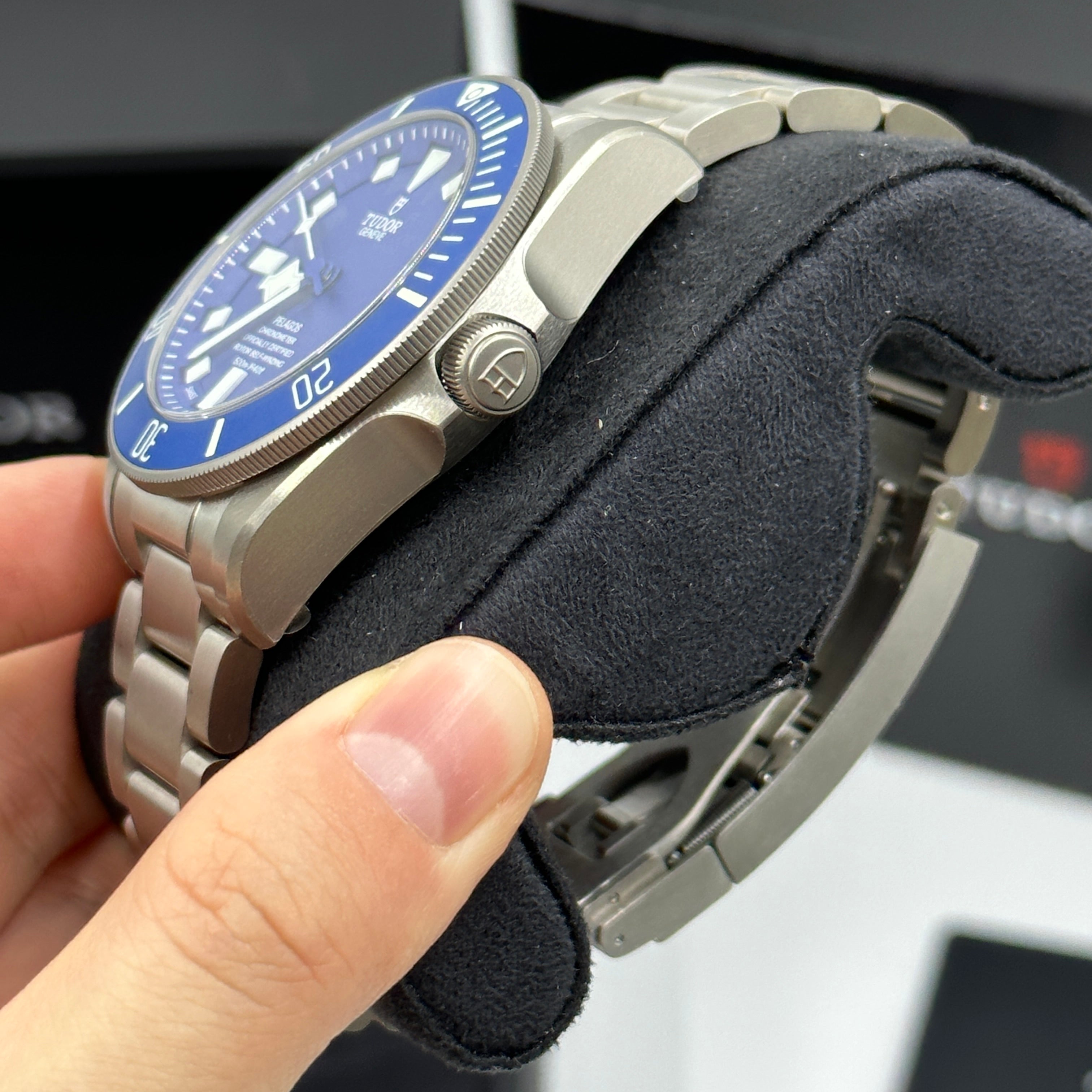 Tudor Pelagos 42 mm 25600Tb-0001 Blauer Stahl 2023 JWK