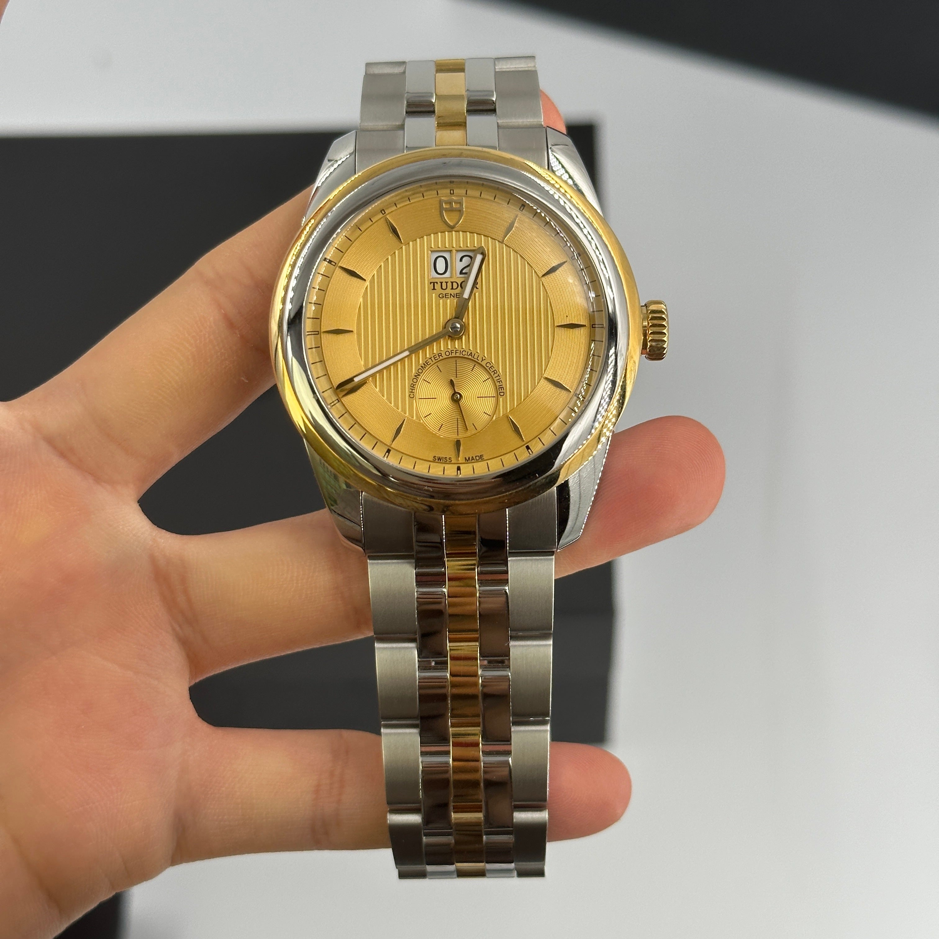 Tudor Glamour Double Date 42mm 57103-0003 Champ 2024