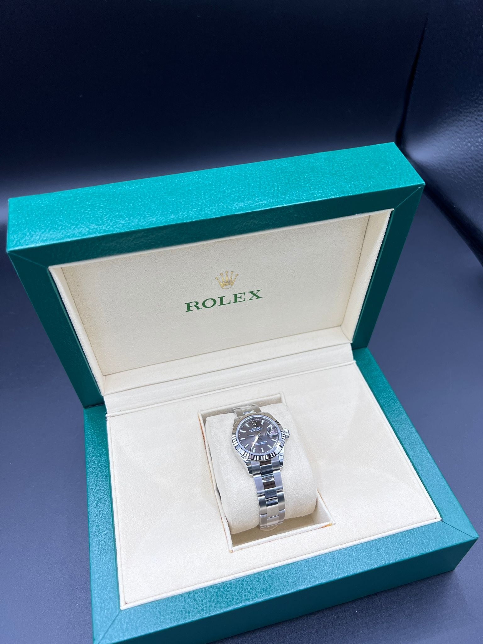Rolex Lady-Datejust 279174 Grau Index Oyster 2025