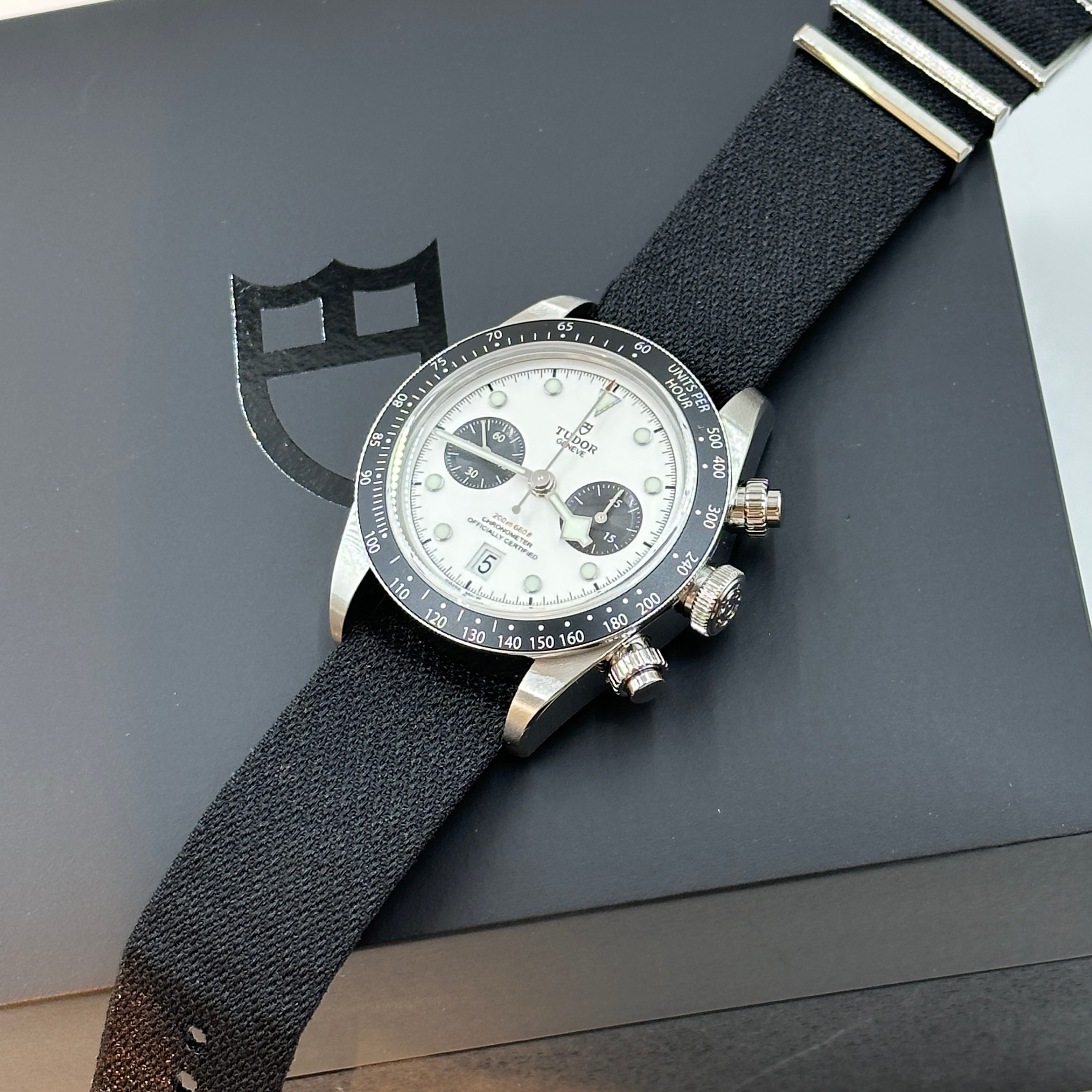 Tudor Black Bay Chrono 41 mm 79360N-0008 Weiß gewebt 2024