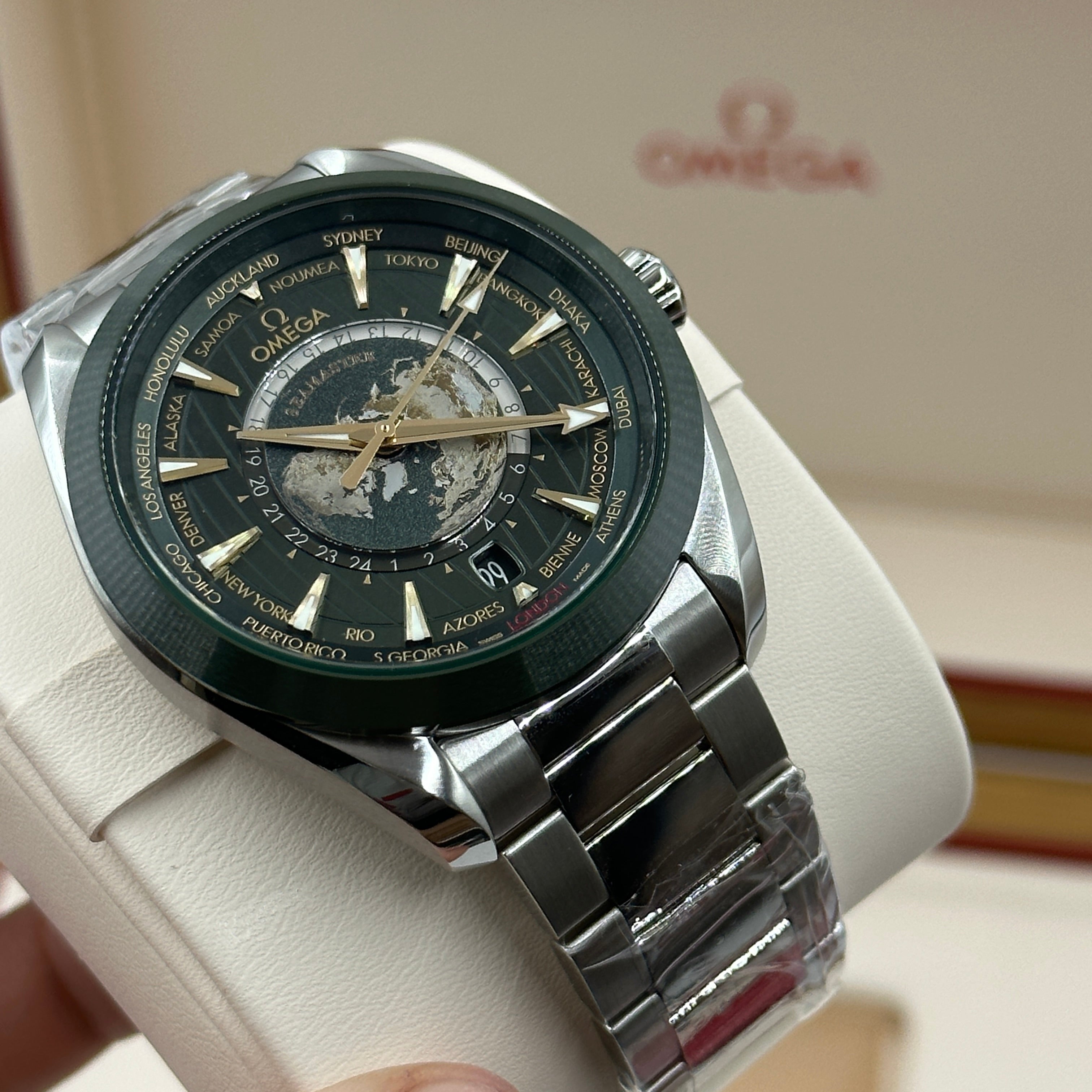 Omega Seamaster Aqua Terra 150M 43 mm 220.30.43.22.10.001 2023 JQP