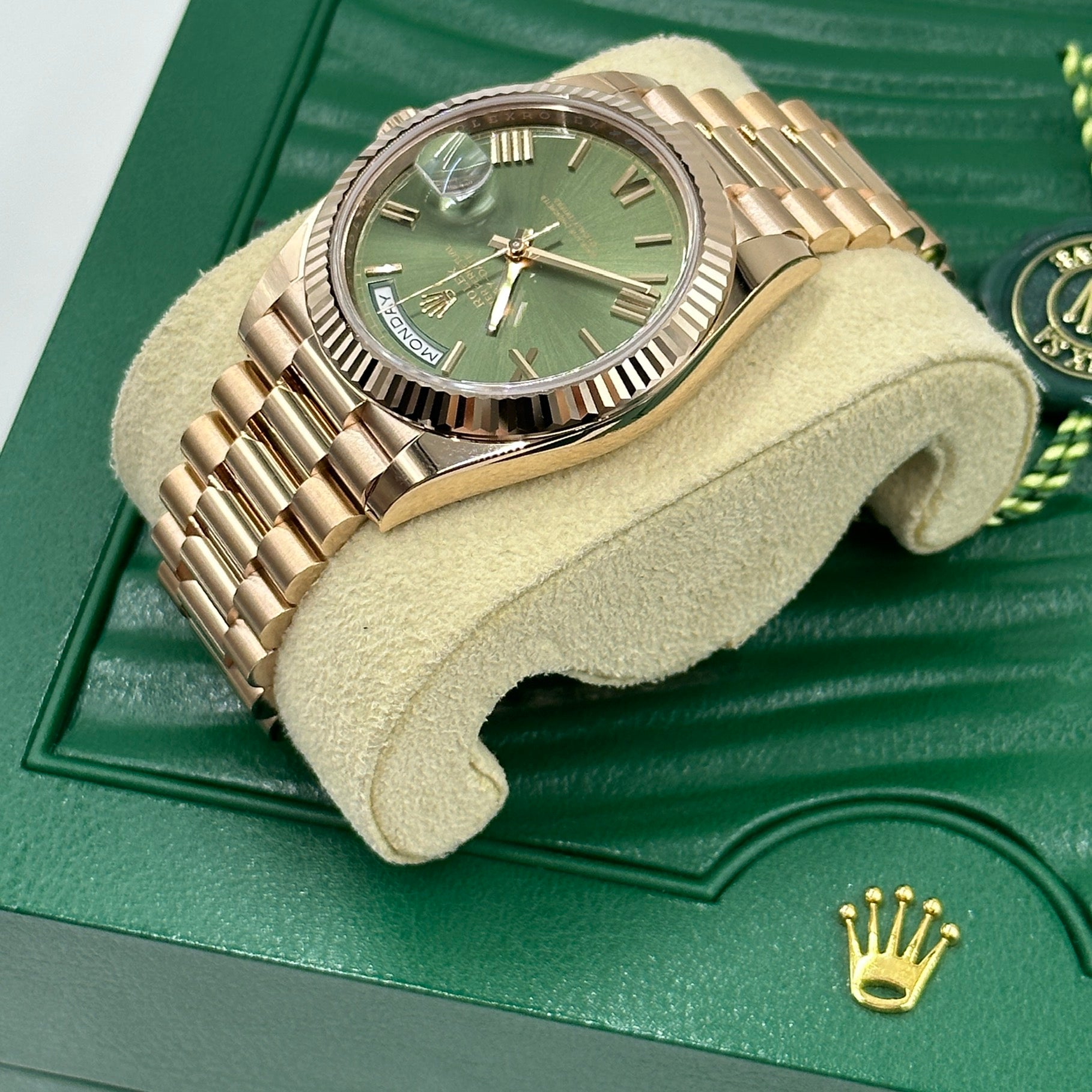 Rolex Day-Date 40 40 mm 228235 Grün Roman 2024