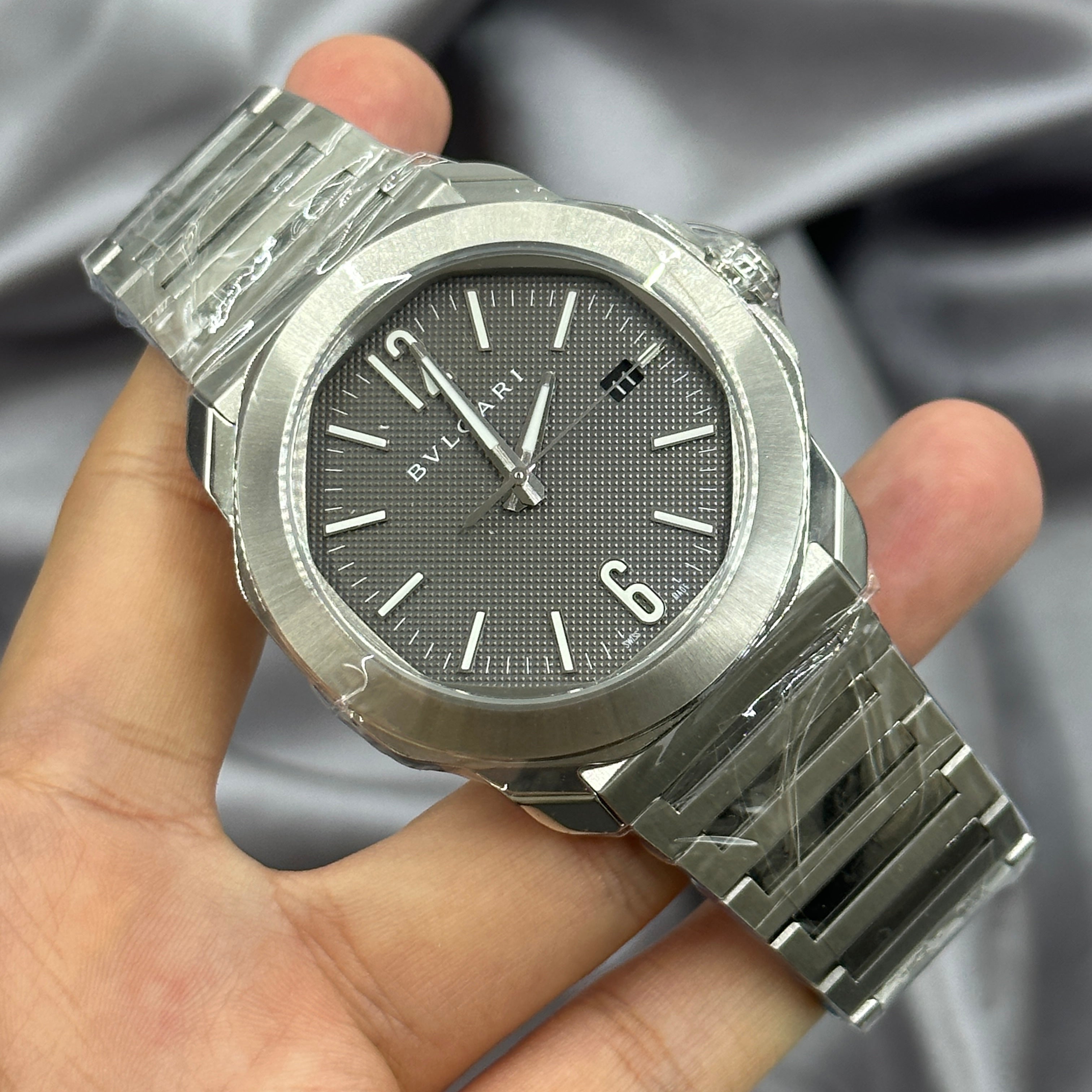 Bvlgari Octo 41mm Roma 103740 Grau 2024