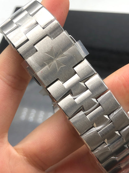 Vacheron Constantin Overseas 41 mm 4500V/110A-B483 2021