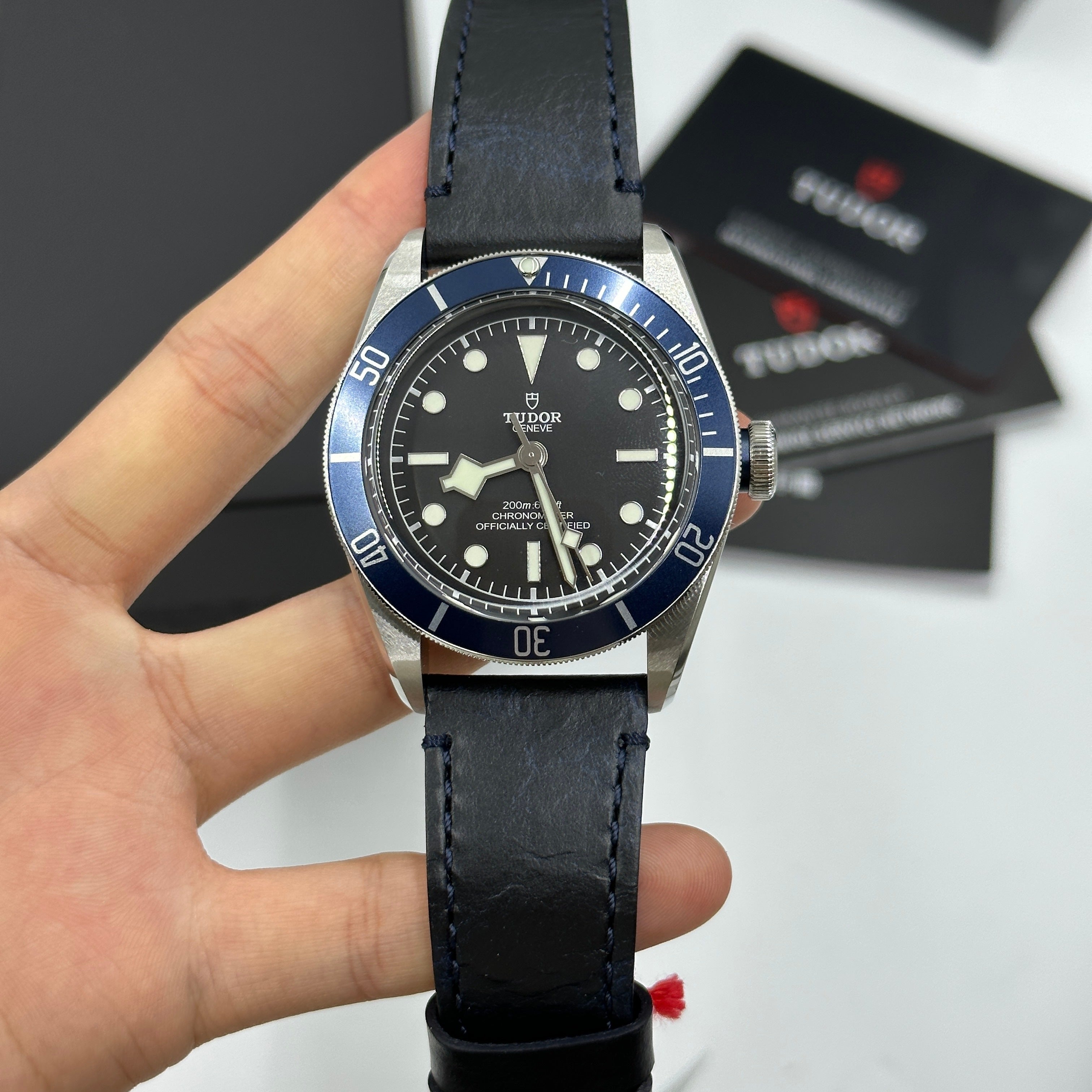 Tudor Black Bay 41 mm 79230B-0007 Blaues Leder 2024