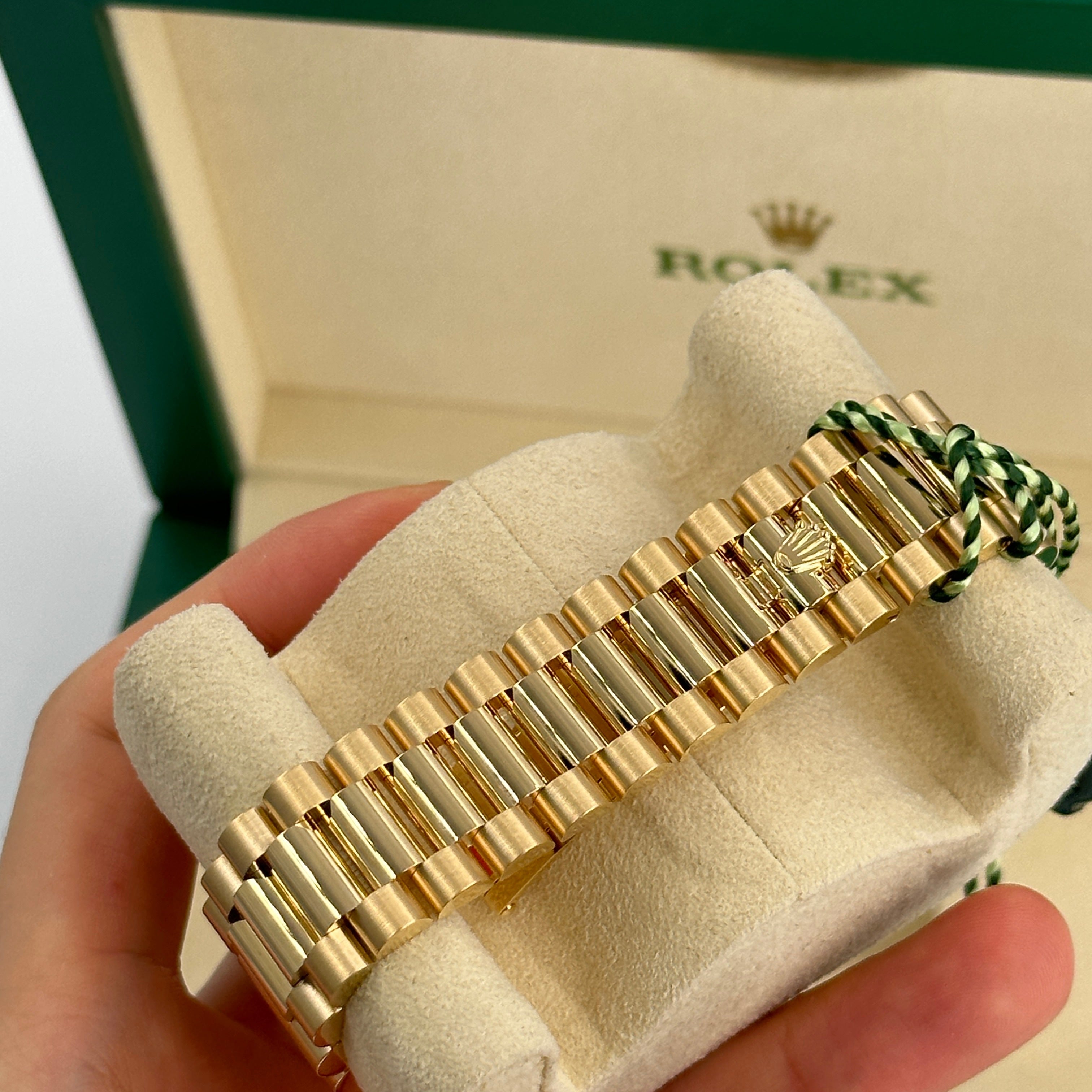 Rolex Day-Date 40 40 mm 228238 Silber Index 2023