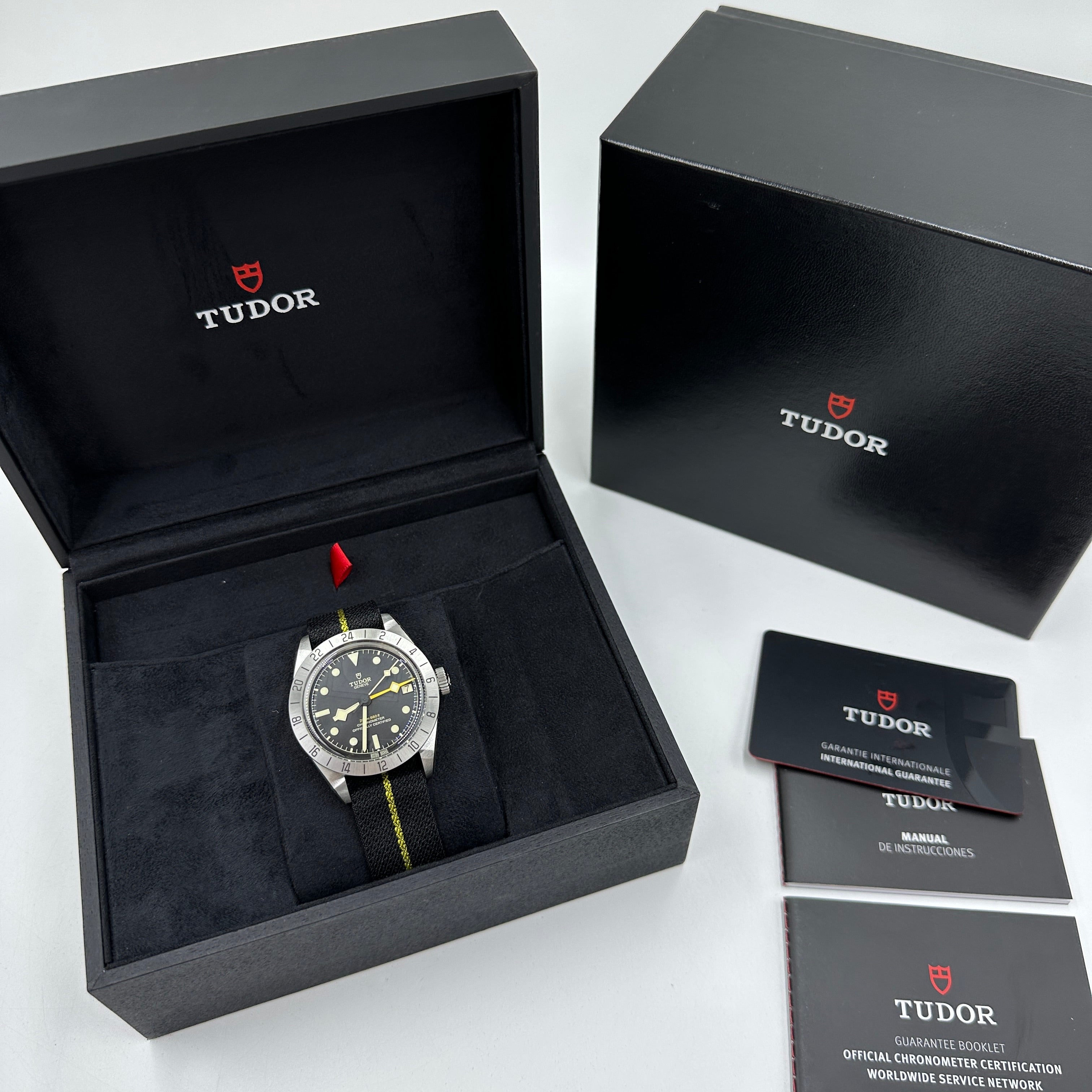 Tudor Black Bay Pro 39 mm 79470-0002 Stoffarmband 2023