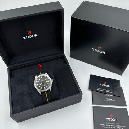 Tudor Black Bay Pro 39 mm 79470-0002 Stoffarmband 2023