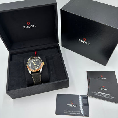 Tudor Black Bay GMT 41mm 79833Mn-0003 Lederarmband 2024