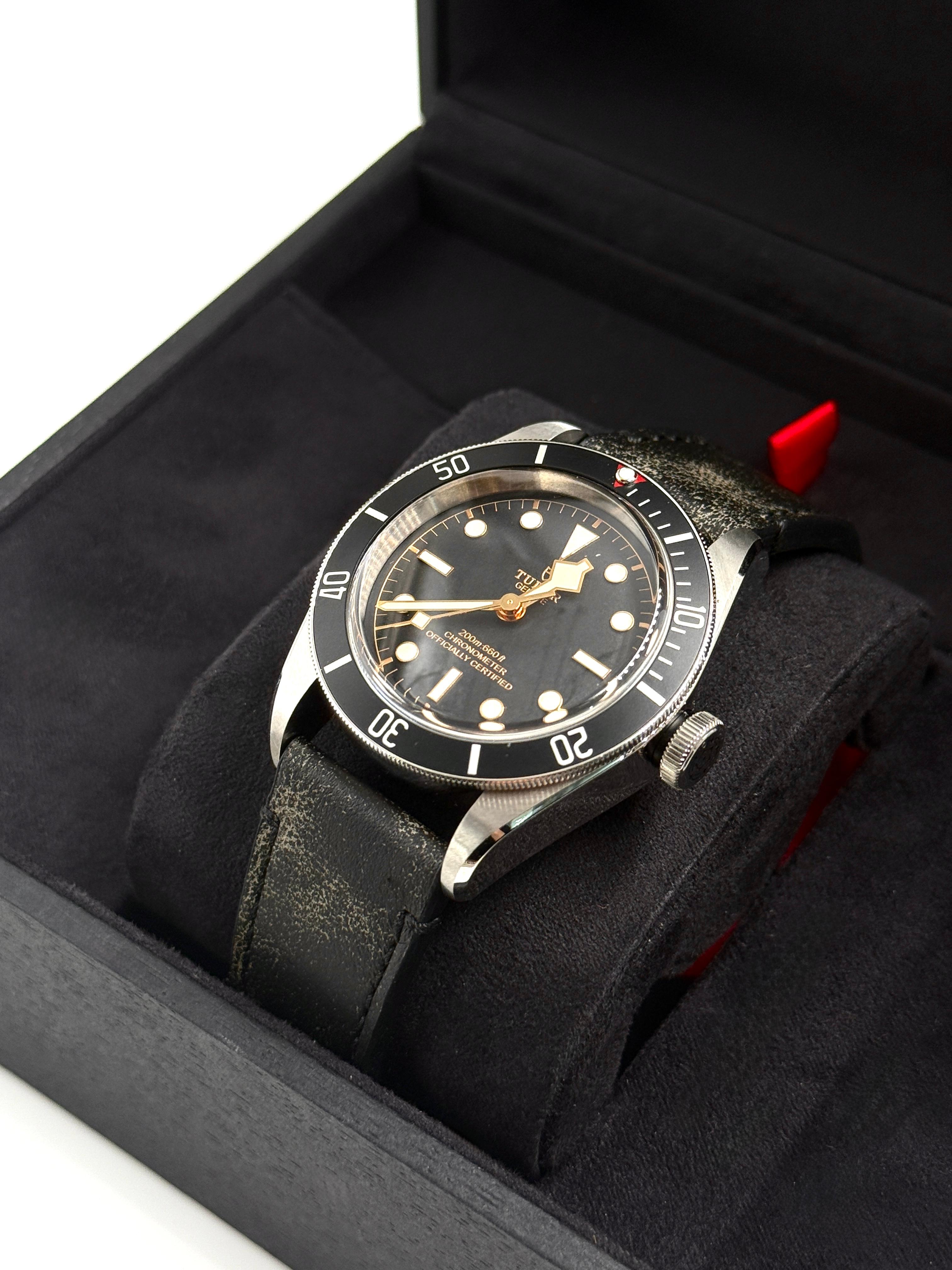 Tudor Black Bay 41 mm 79230N-0008 Schwarzes Leder 2024 HWN
