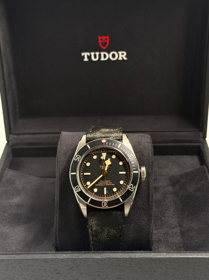 Tudor Black Bay 41 mm 79230N-0008 Schwarzes Leder 2024 HWN