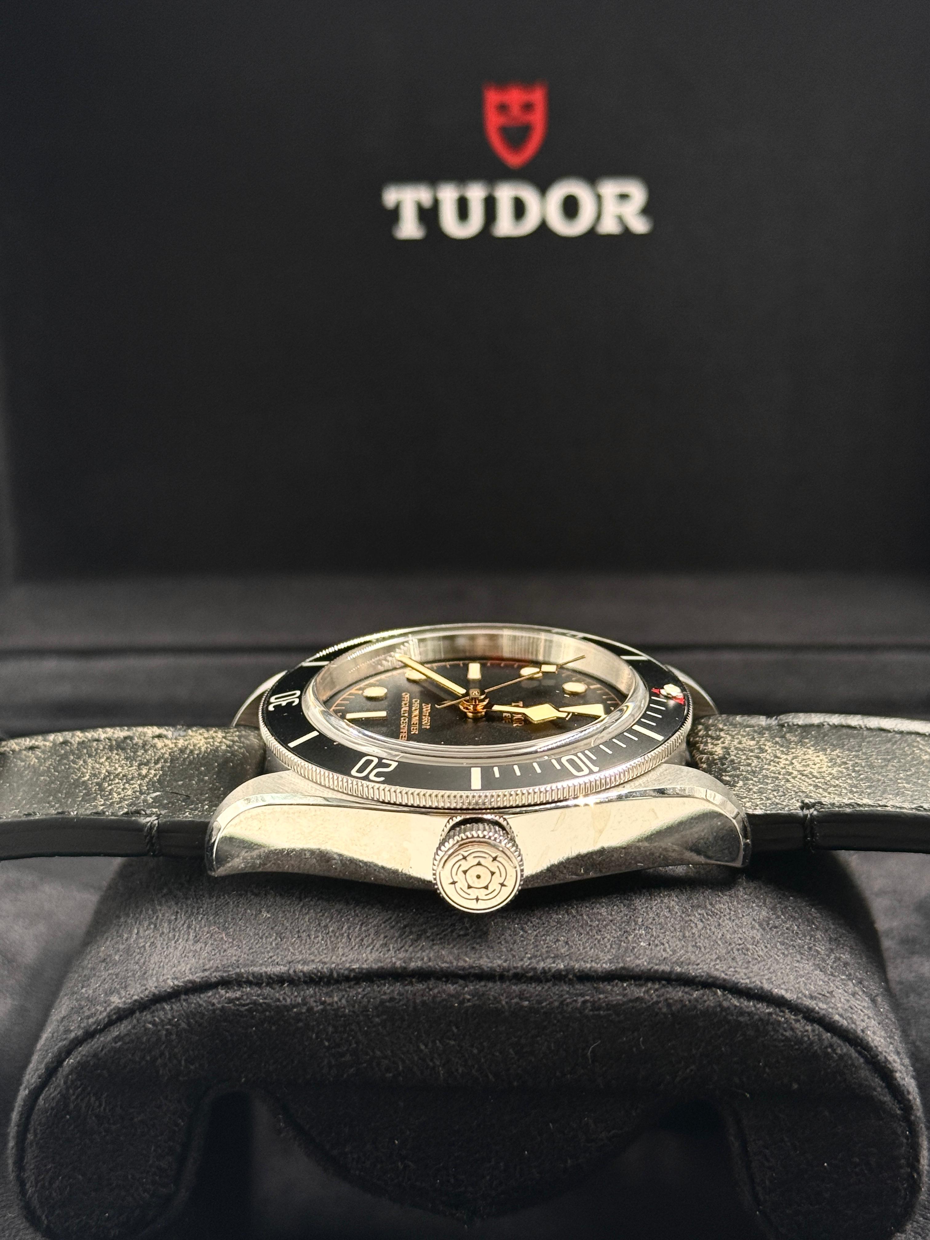 Tudor Black Bay 41 mm 79230N-0008 Schwarzes Leder 2024 HWN