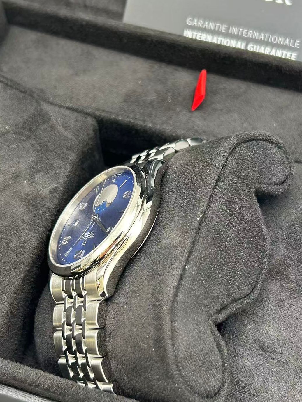 Tudor 1926 Luna 91560-0002