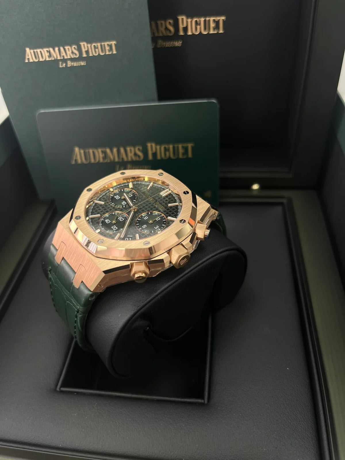 Audemars Piguet Royal Oak Chronograph 26240OR.OO.D404CR.02 2025
