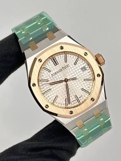 Audemars Piguet Royal Oak Selfwinding 15550SR.OO.1356SR.02 2025