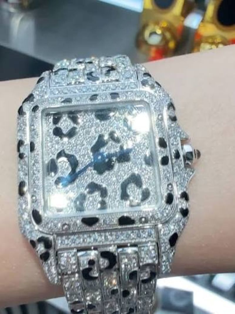 Cartier Panthère HPI01721 2026