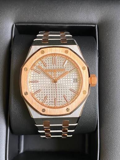 Audemars Piguet Royal Oak Selfwinding 15550SR.OO.1356SR.02 2025