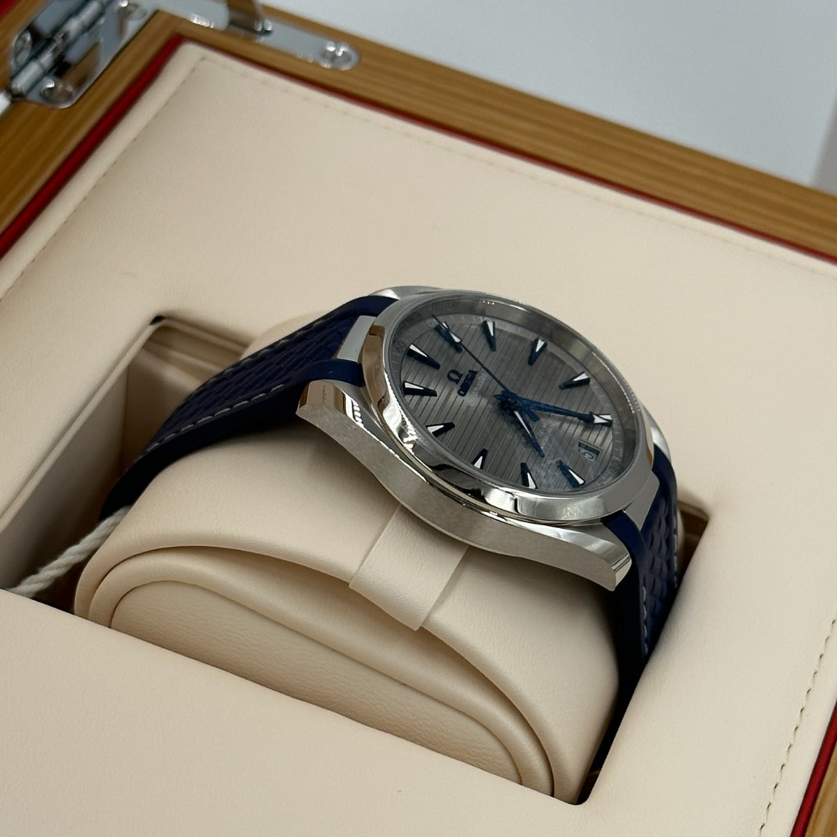 Omega Seamaster Aqua Terra 220.12.41.21.06.001 2026