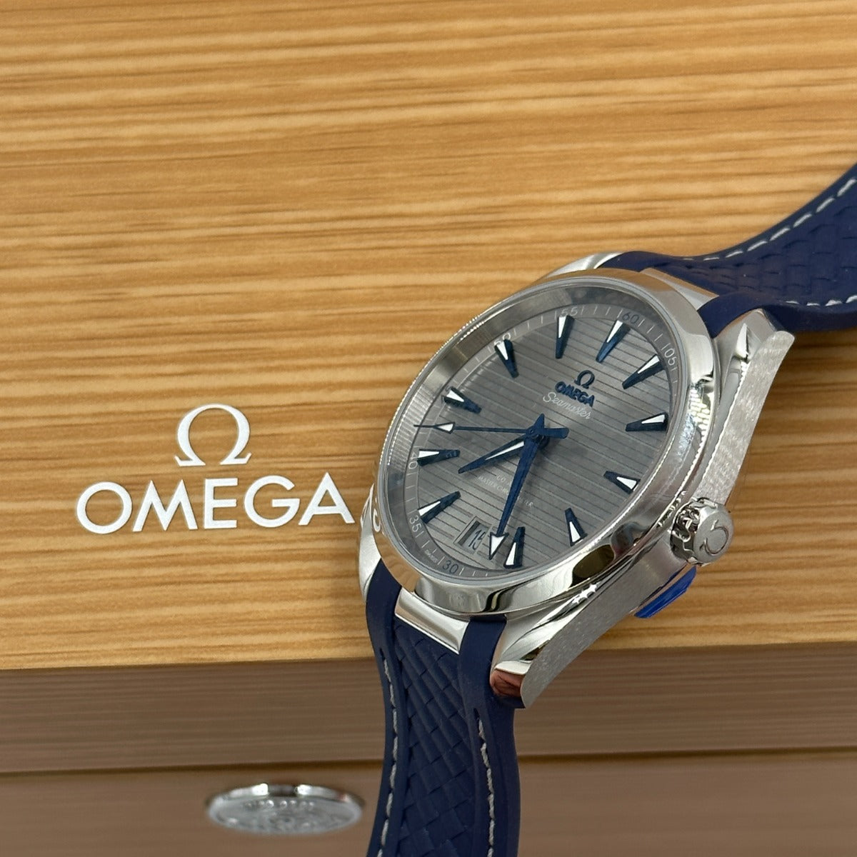 Omega Seamaster Aqua Terra 220.12.41.21.06.001 2026