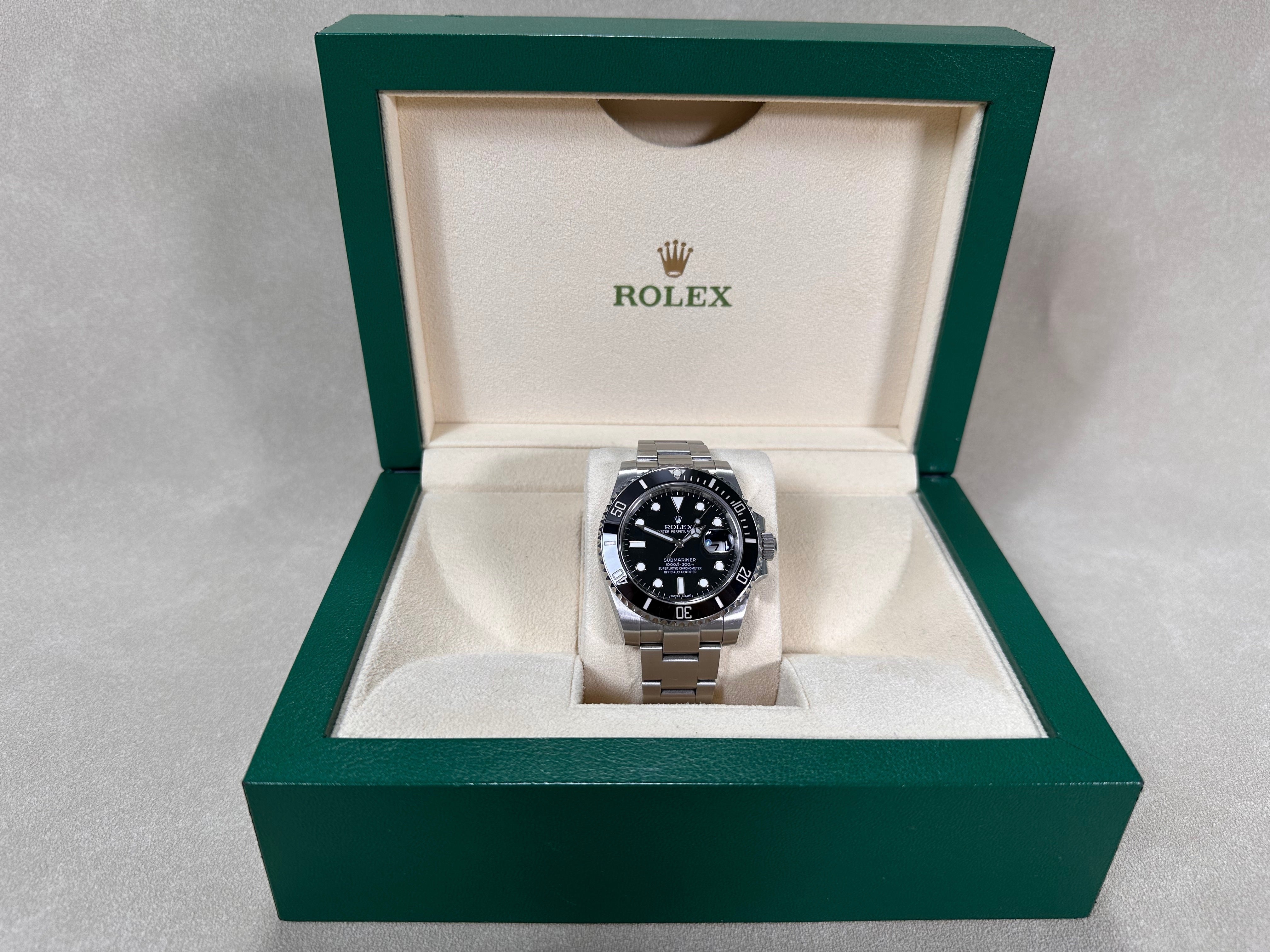 Rolex Submariner Date 116610ln Black