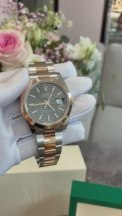 Rolex Datejust 41 126301 Grau geriffelte Oyster 2024