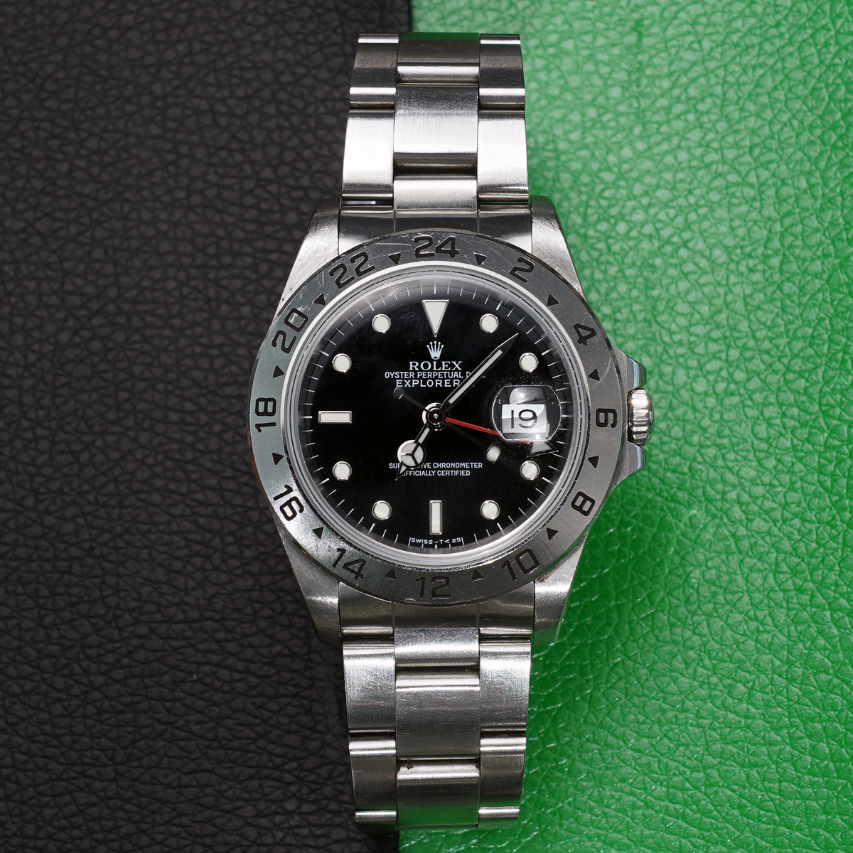 Rolex Explorer II 16570 Black Oyster 1993 full set